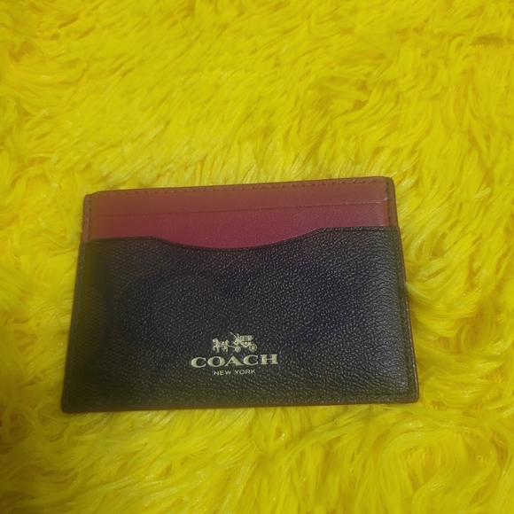 COACH Corner Zip wristlet and card holder - Picture 4 of 6